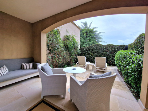 勒马德皮埃尔酒店主图