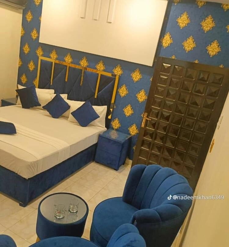 Hotel Royal Luxury Multan