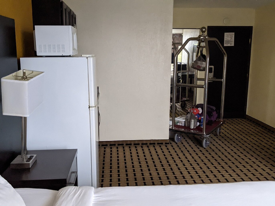 Clarion Pointe Lake Jackson - Clute主图