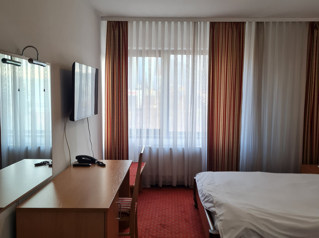 Hotel Grand主图