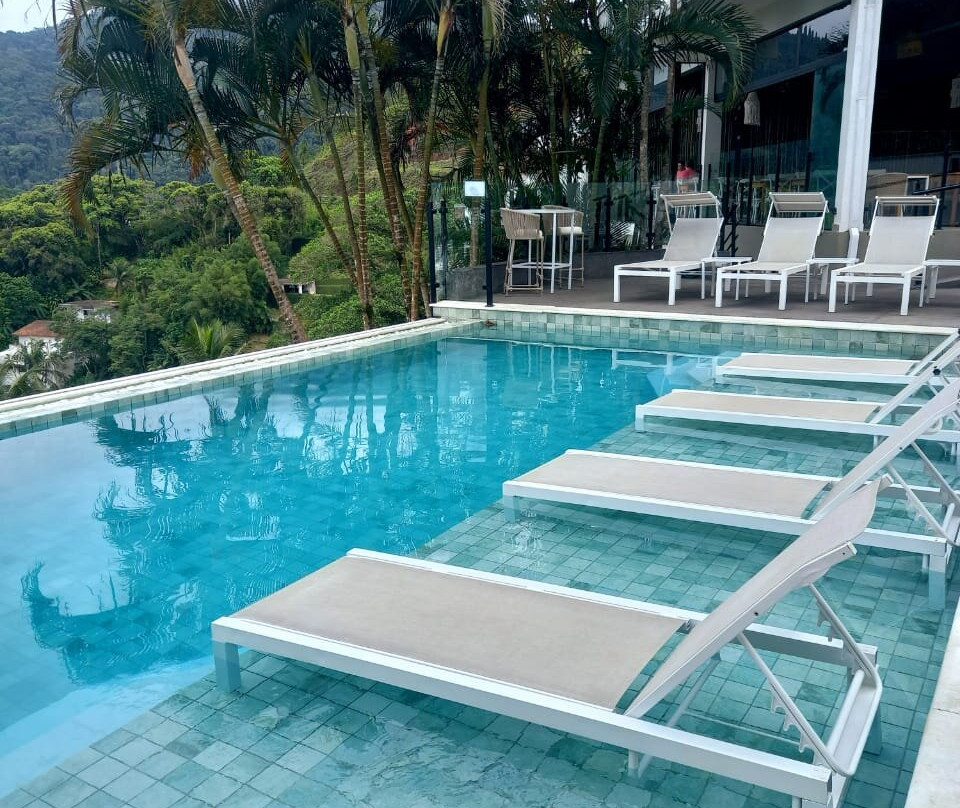 Catalina Hotel主图