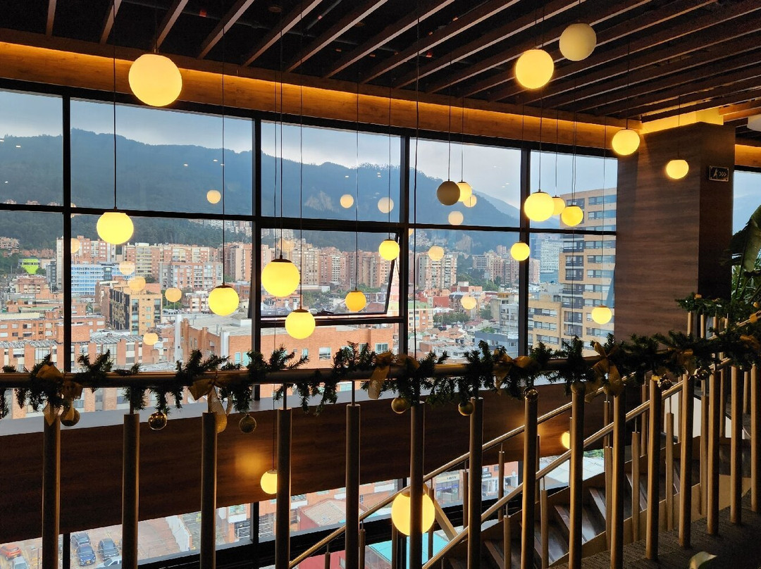 G Lounge | Golf Indoor & Whisky Bar-波哥大必去景点