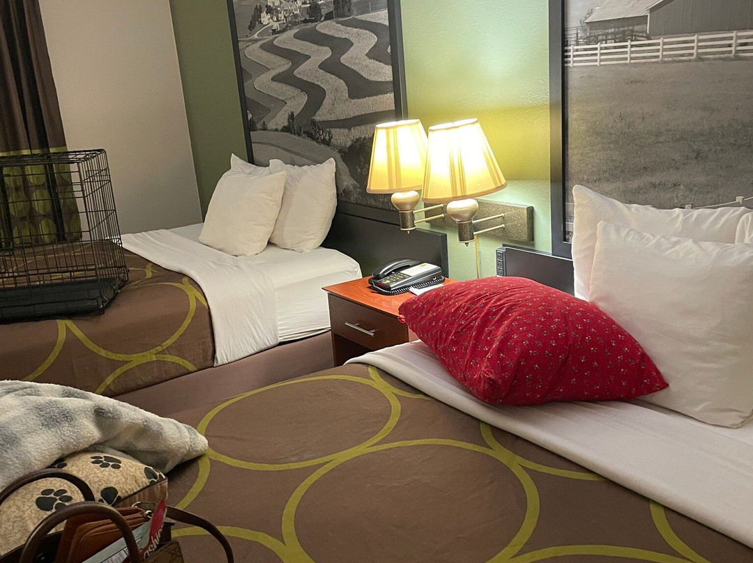 Super 8 by Wyndham Osceola IA主图