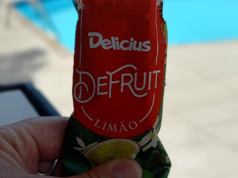 阿伊拉海滩酒店主图