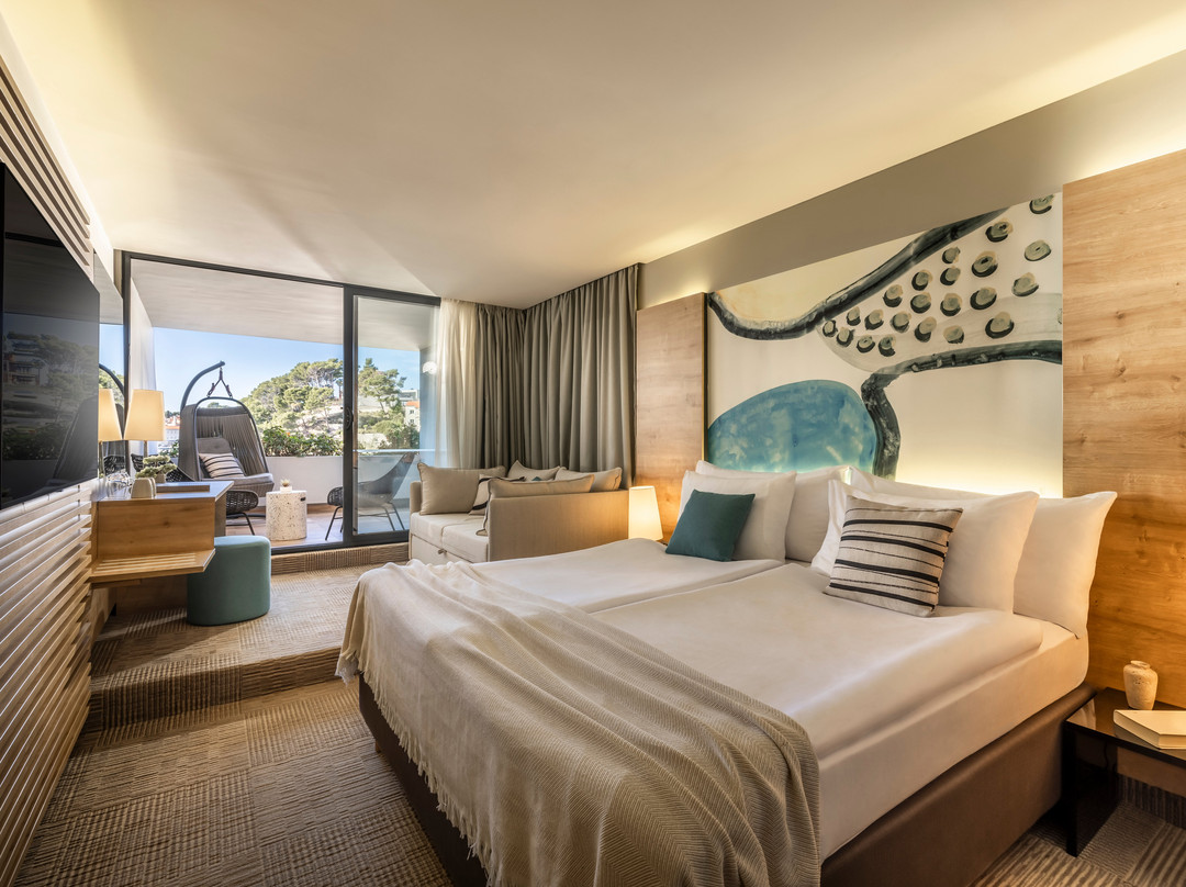 瓦拉马尔帕多瓦酒店主图