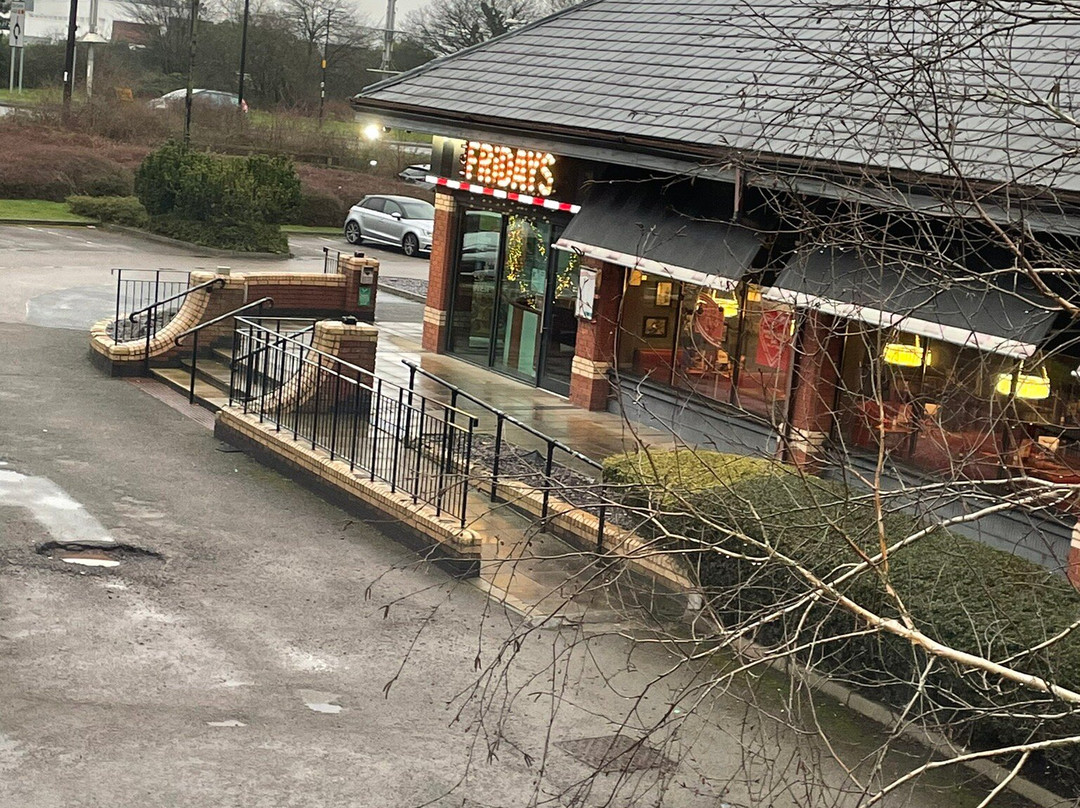 普瑞米尔考文垂酒店 - 宾利/ A46主图