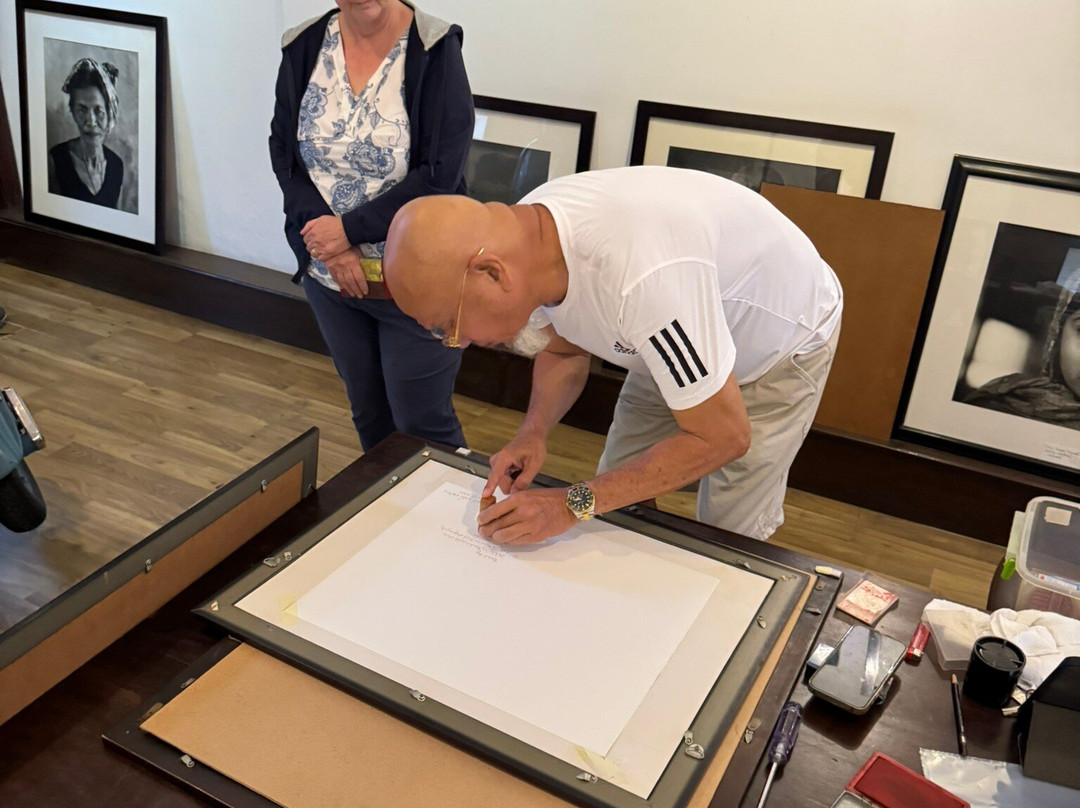 龙成艺术画廊-芽庄必去景点