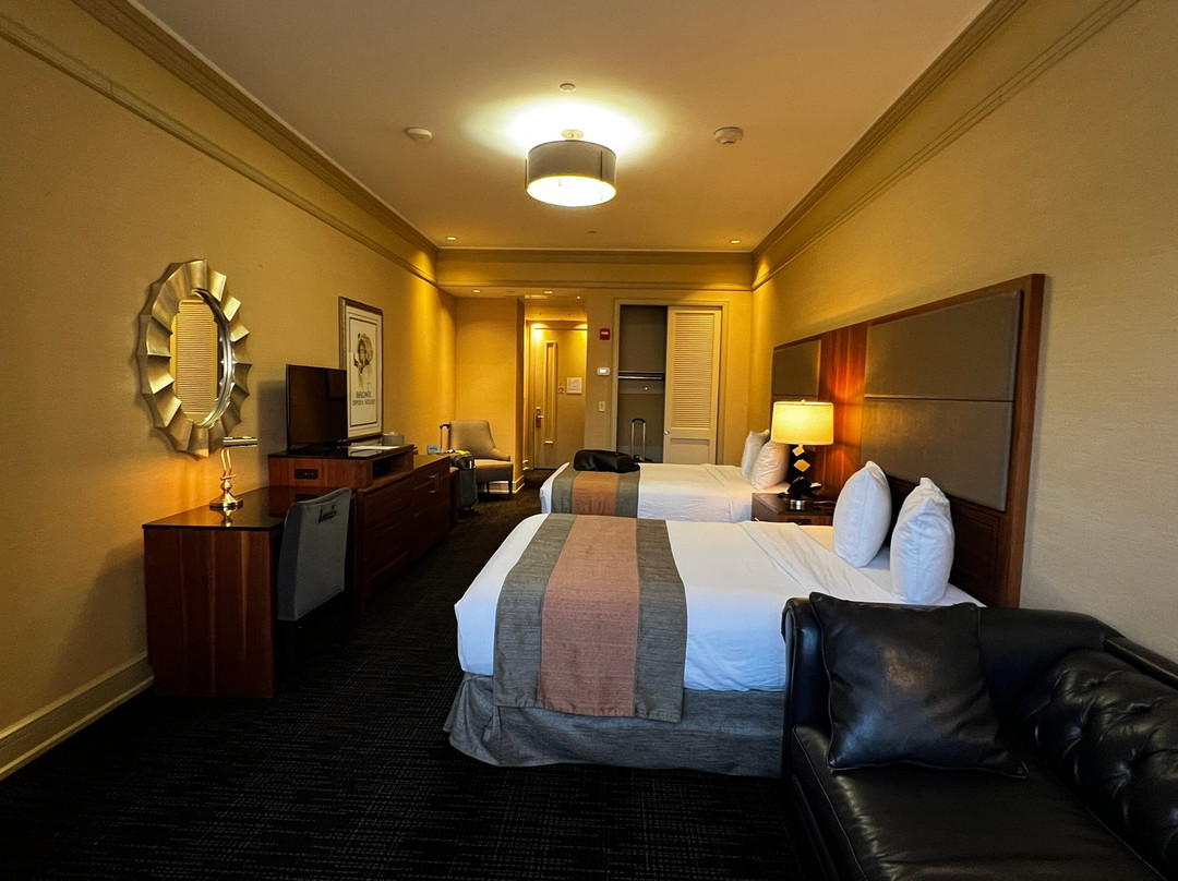 歌剧院酒店主图