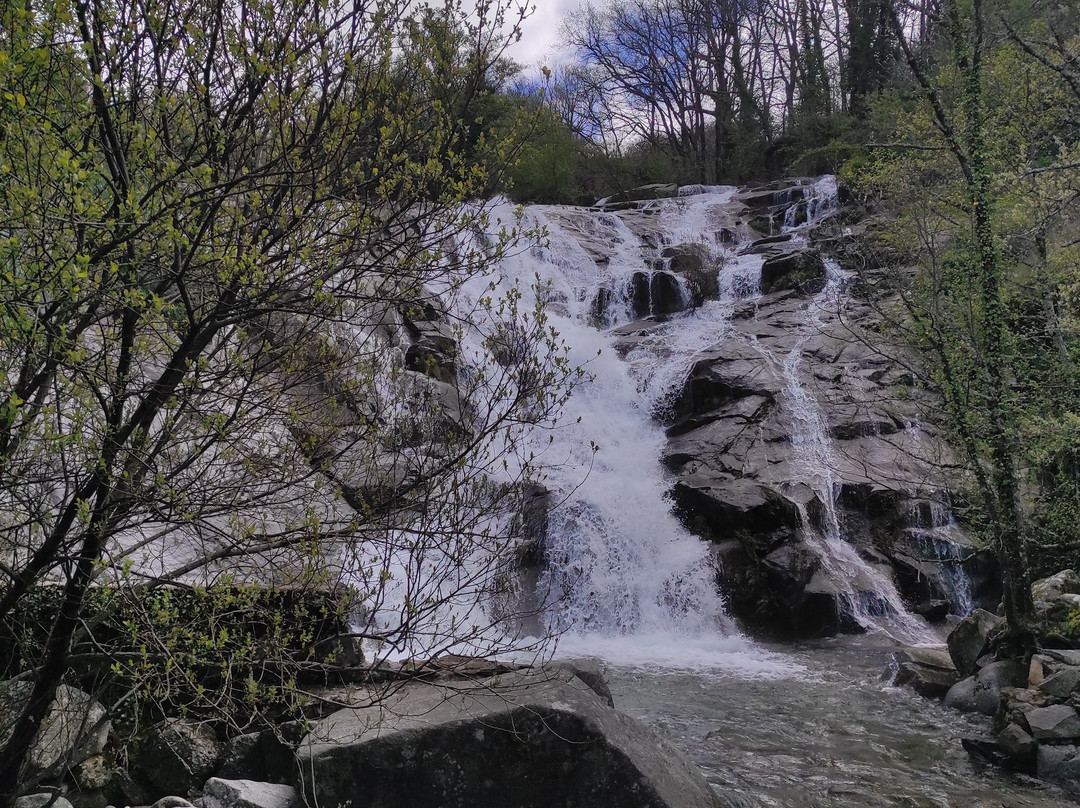 Cascadas de las Nogaledas景点图片