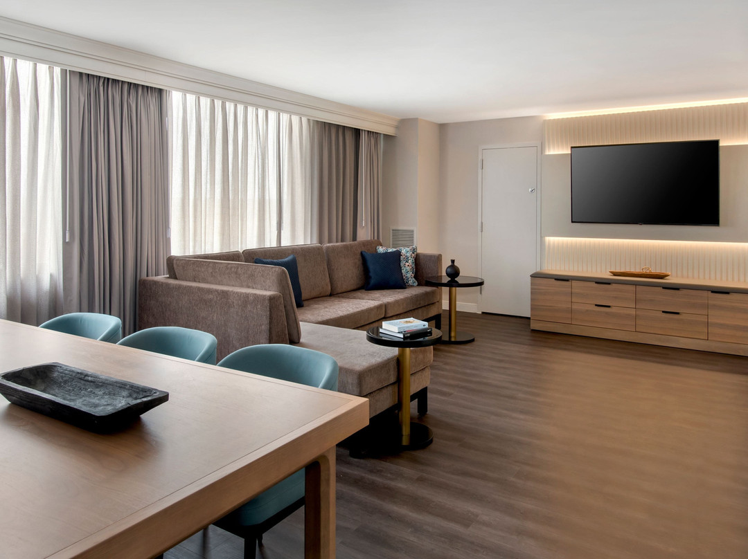 布法罗尼亚加拉万豪酒店主图