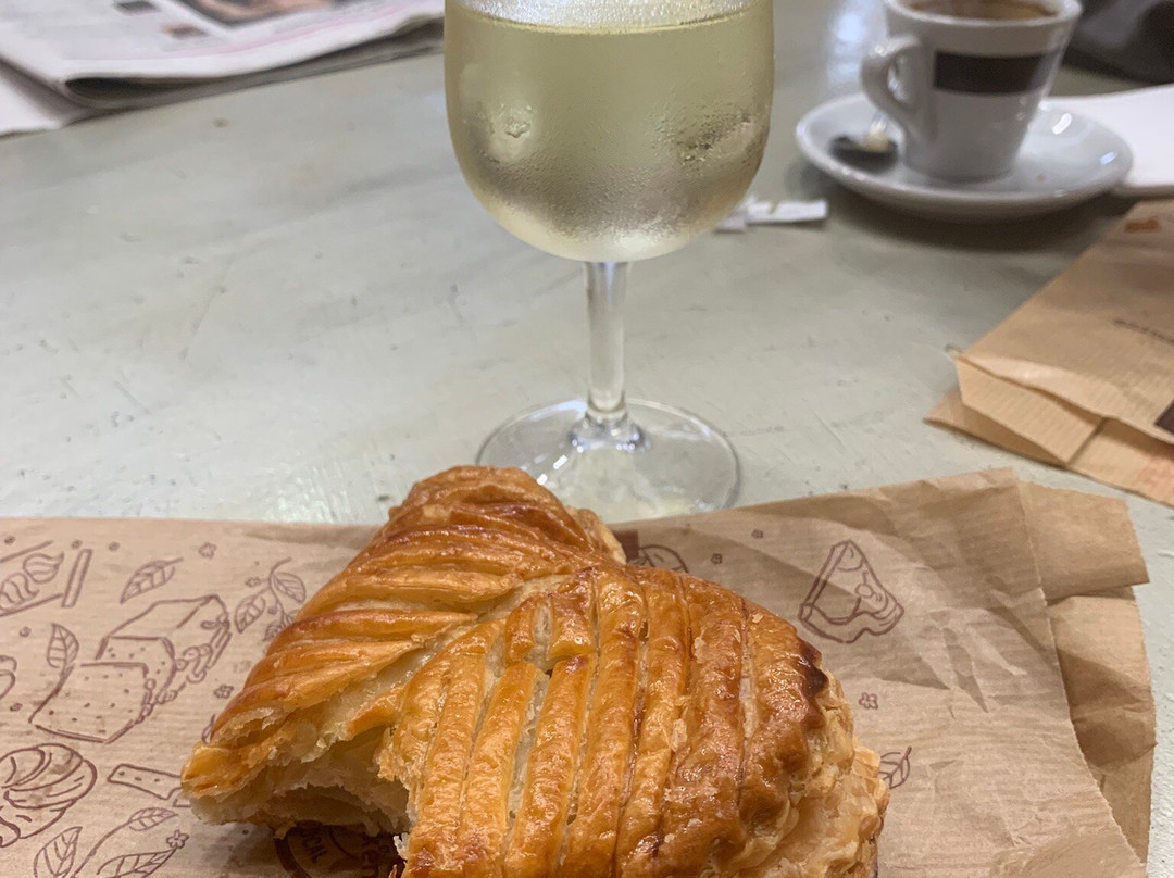 Les Halles de Narbonne-纳博讷必去景点