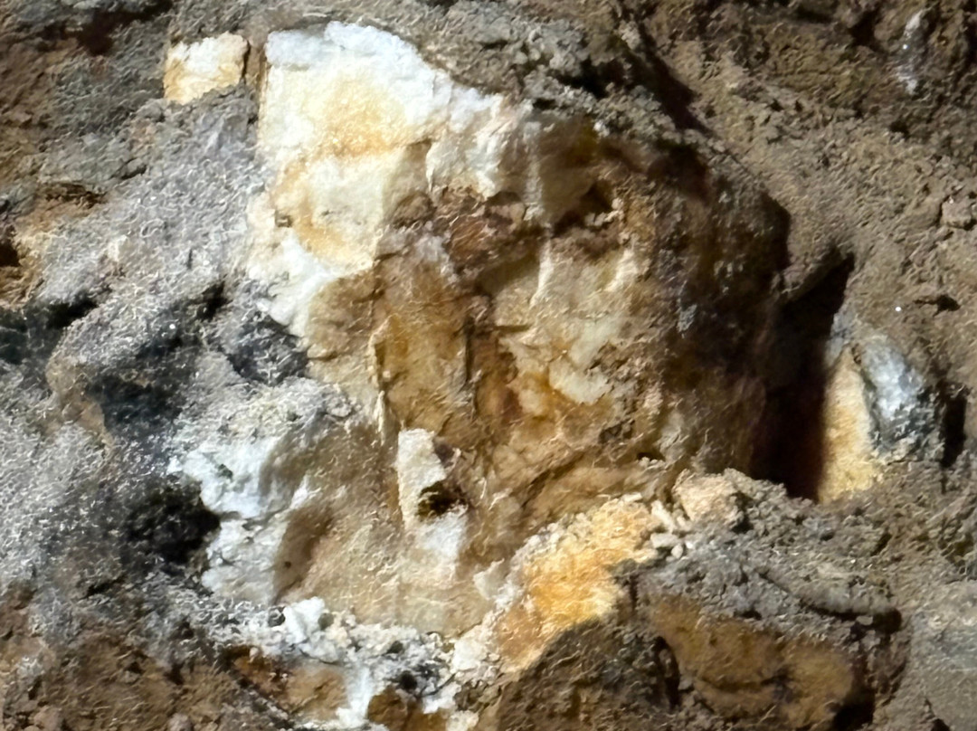 Grande Mina Central-欧鲁普雷图必去景点