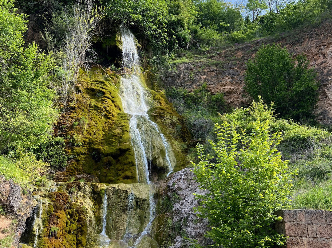 Cascade de Salles-la-Source景点图片