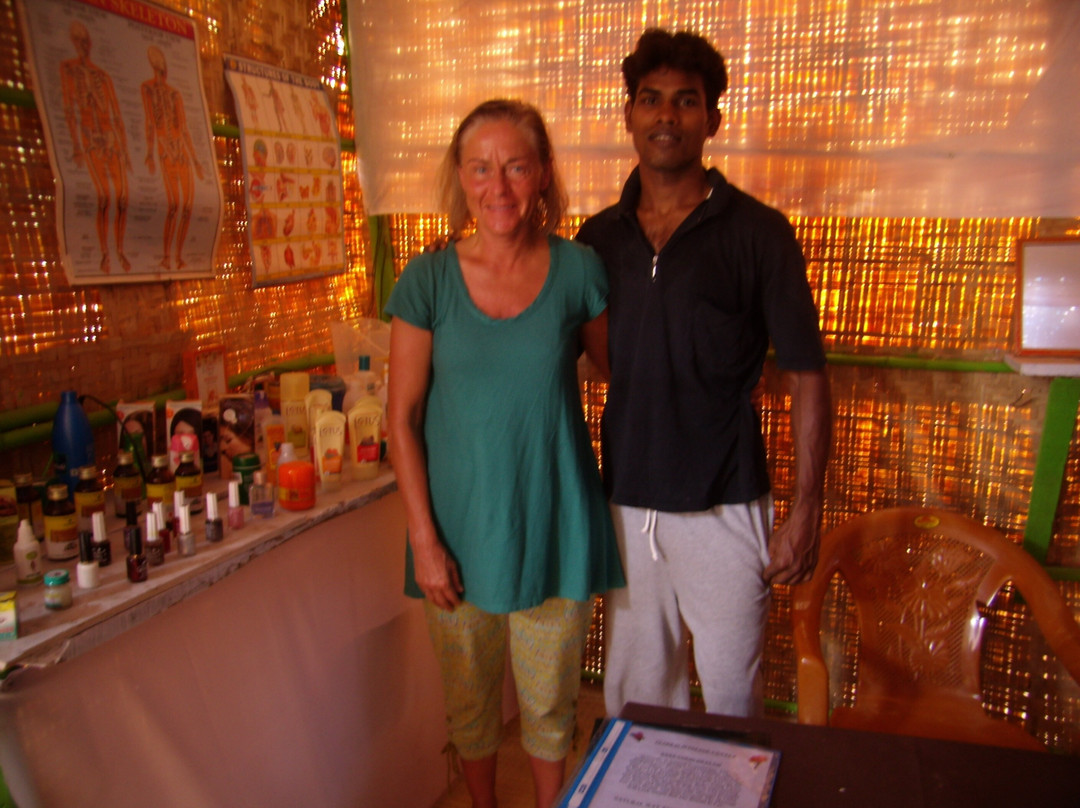 Holy Basil Ayurvedic Center-安朱纳必去景点