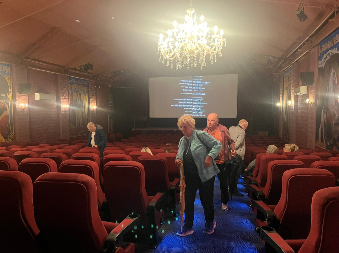 Avoca Beach Picture Theatre景点图片