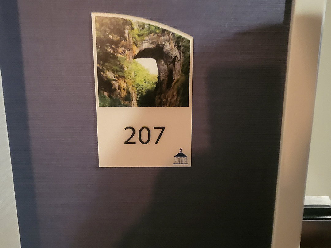 Appomattox Inn & Suites主图