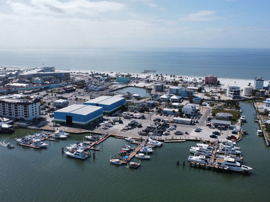 Moss Marina-迈尔斯堡海滩必去景点