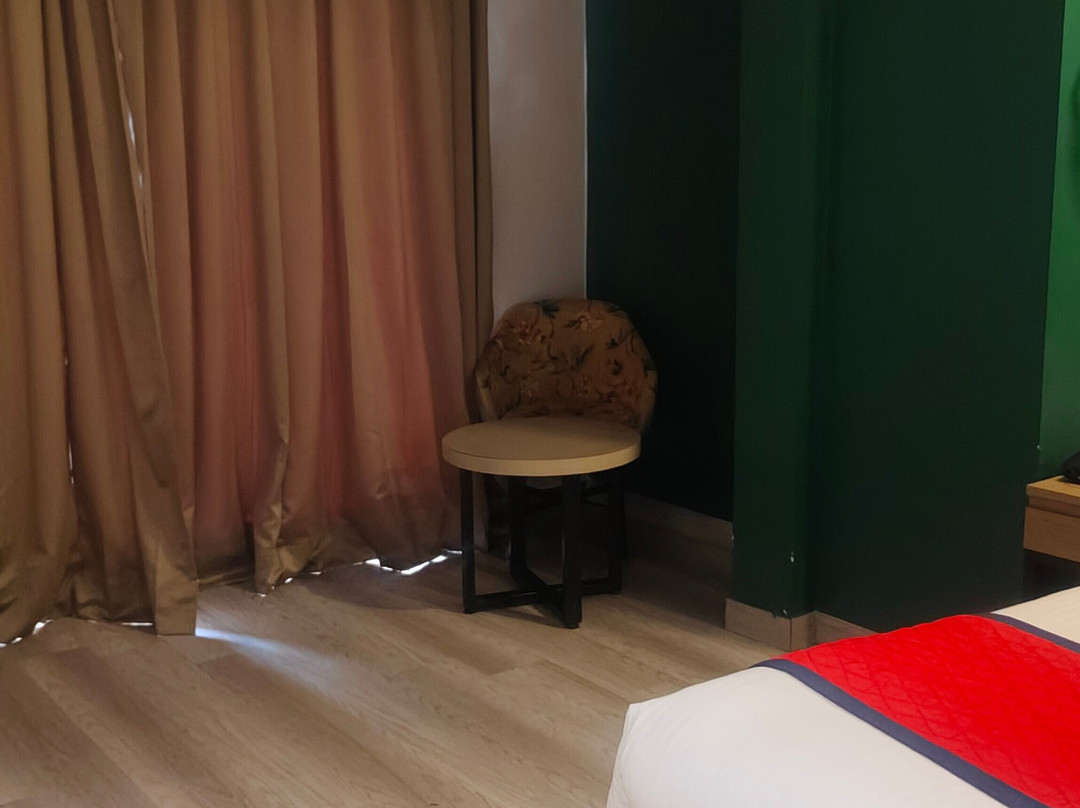 Spree Hotel Kriday Dehradun主图