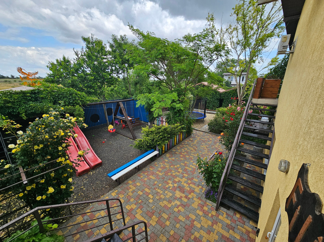 Guest House Filin