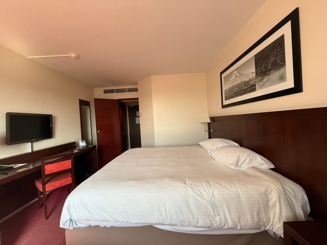 基里亚德鲁瓦西维勒班特博览中心酒店