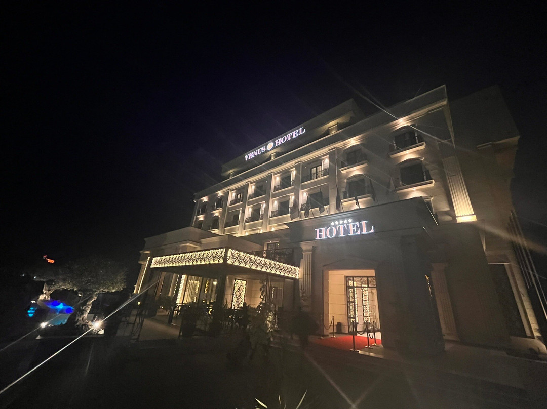 Venus Hotel主图