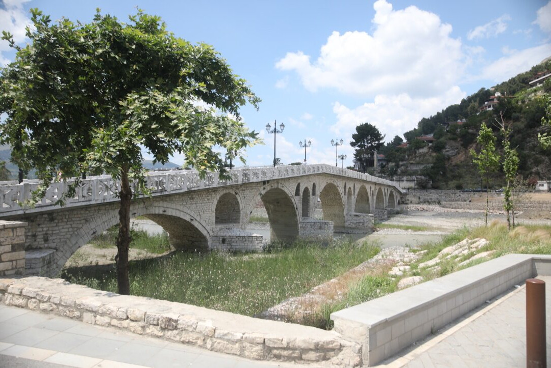 Gorica Bridge-培拉特必去景点