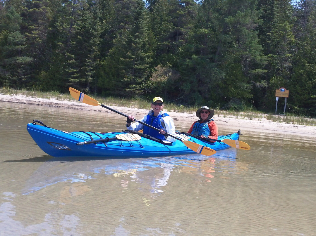 Woods & Waters-Hessel必去景点