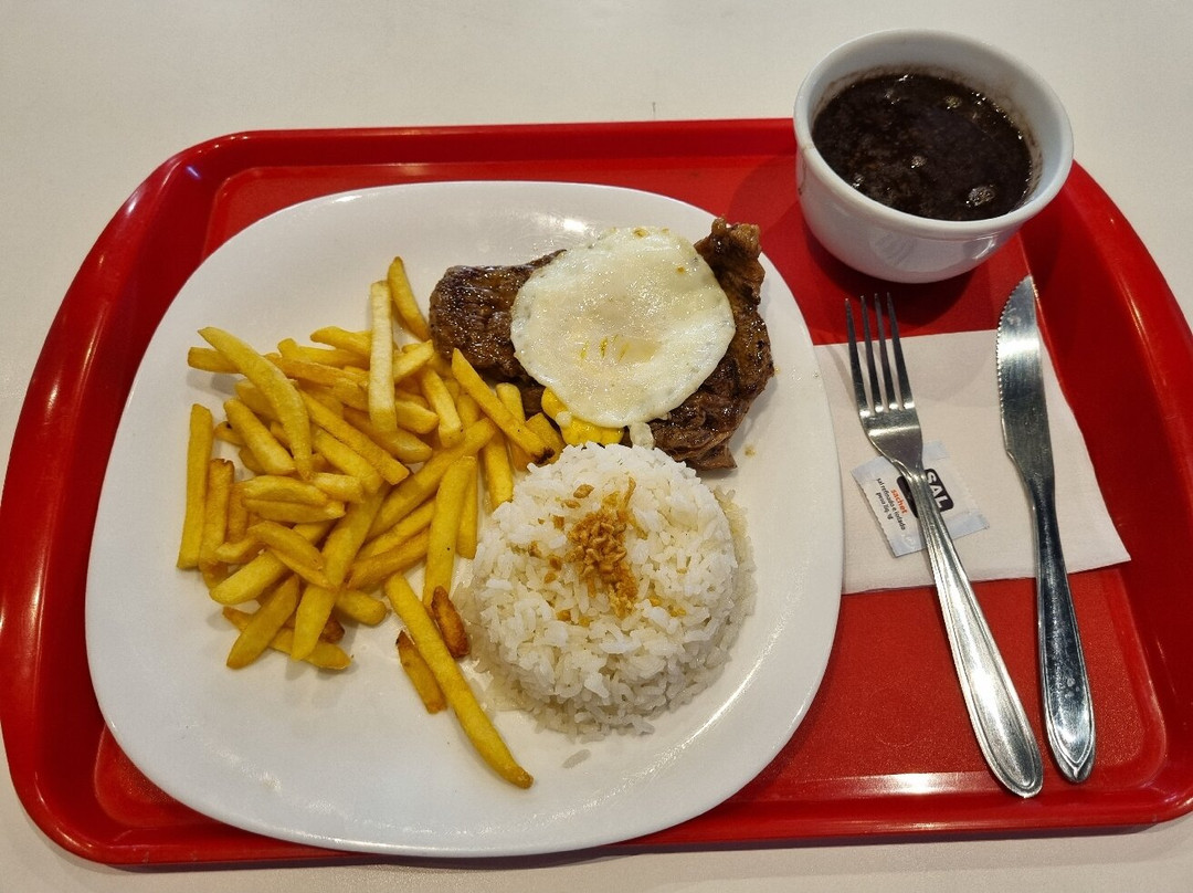 宜必思马卡埃酒店主图