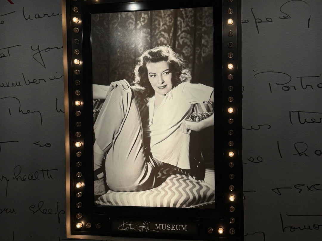 The Katharine Hepburn Cultural Arts Center-旧塞布鲁克必去景点