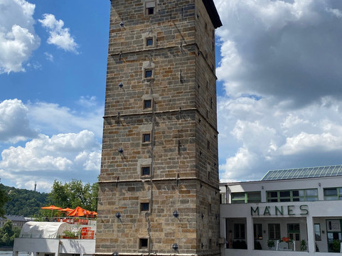 Šítkov Water Tower & Manes Gallery-布拉格必去景点