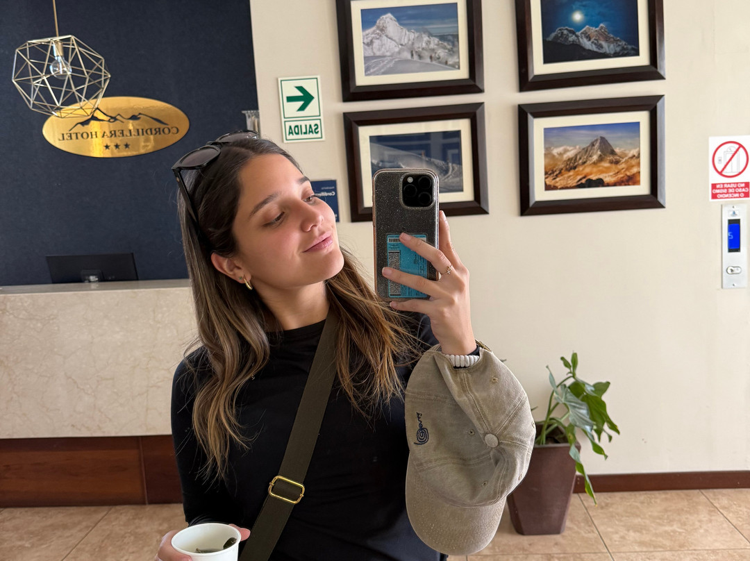 Cordillera Hotel主图