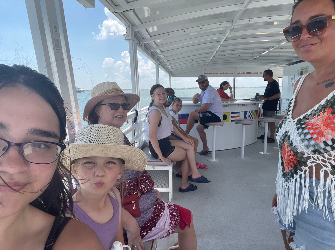 Red Boat Water Tours-圣奥古斯丁必去景点