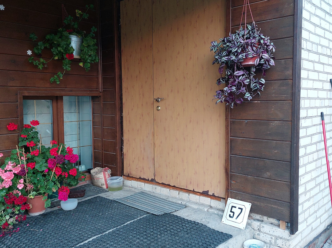 Guesthouse Ponka Housе主图