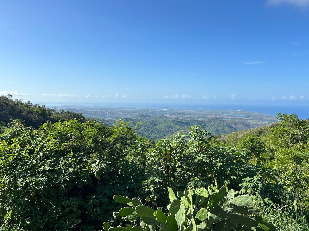 Vegas Grande Waterfall-Topes de Collantes必去景点