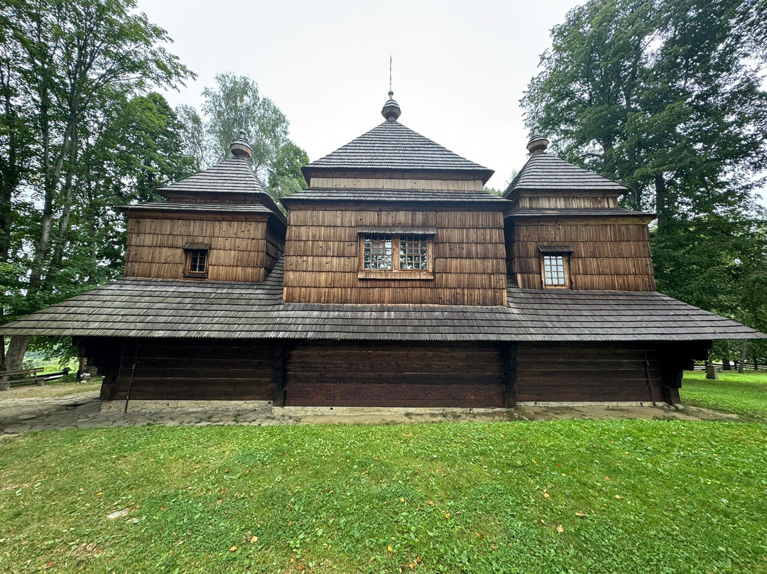 Cerkiew sw. Michała Archanioła-Smolnik必去景点