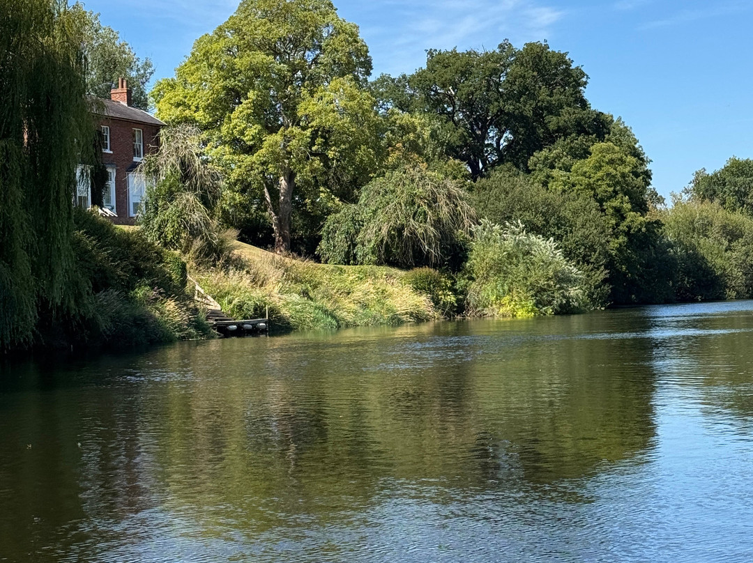 Hire a Canoe-什鲁斯伯里必去景点