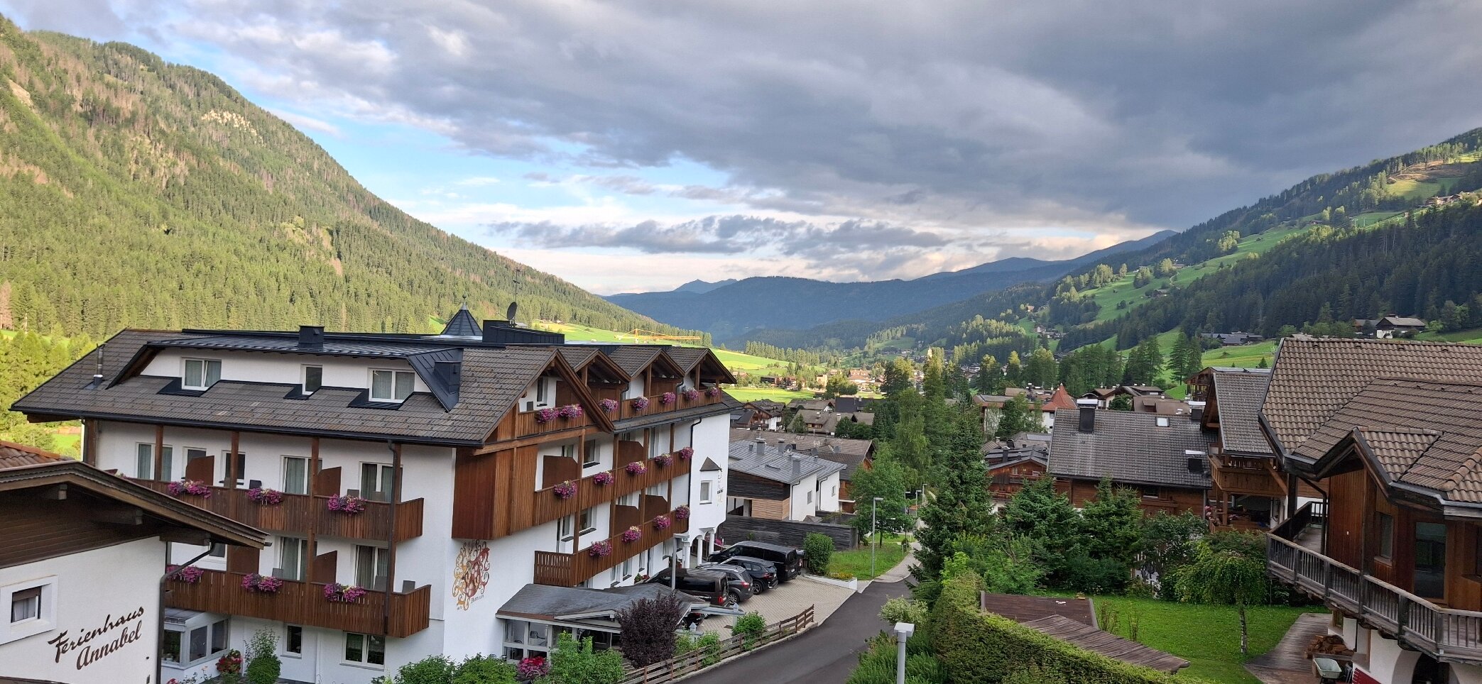 拜尔维塔埃尔蓓酒店-官方