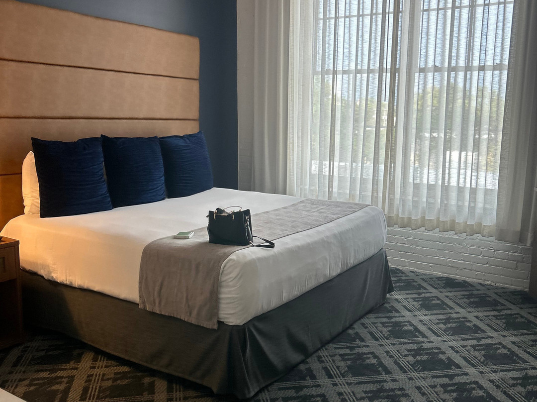 Hotel At Old Town主图