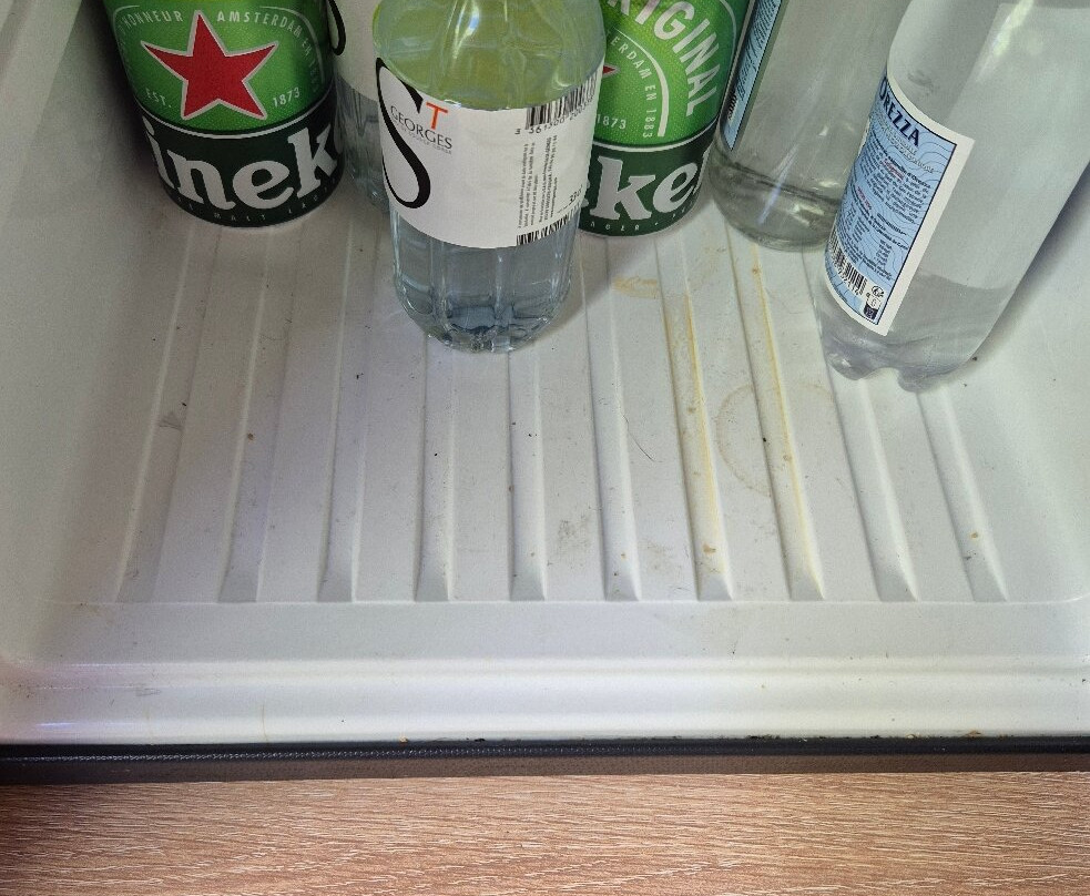 瓦尔特家庭酒店主图