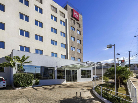 Jaboticabal酒店住宿-宜必思雅博蒂卡巴尔酒店