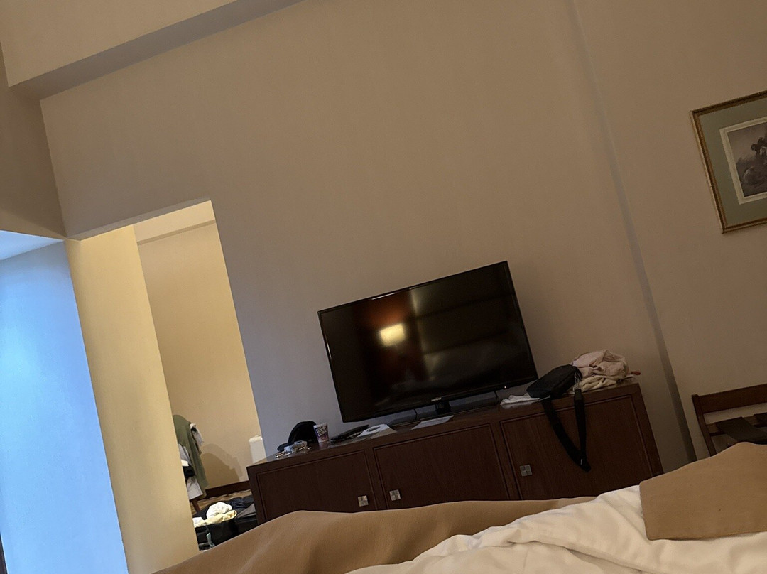 水晶格兰卡德里酒店主图