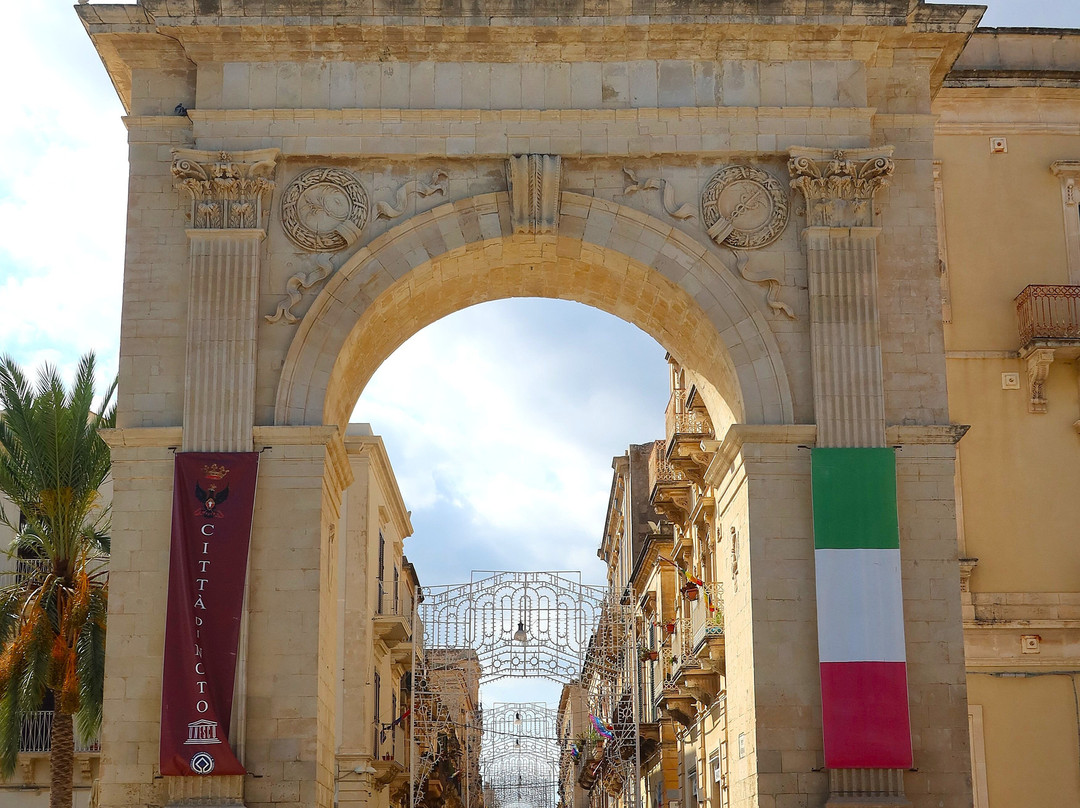 Porta Reale-诺托必去景点