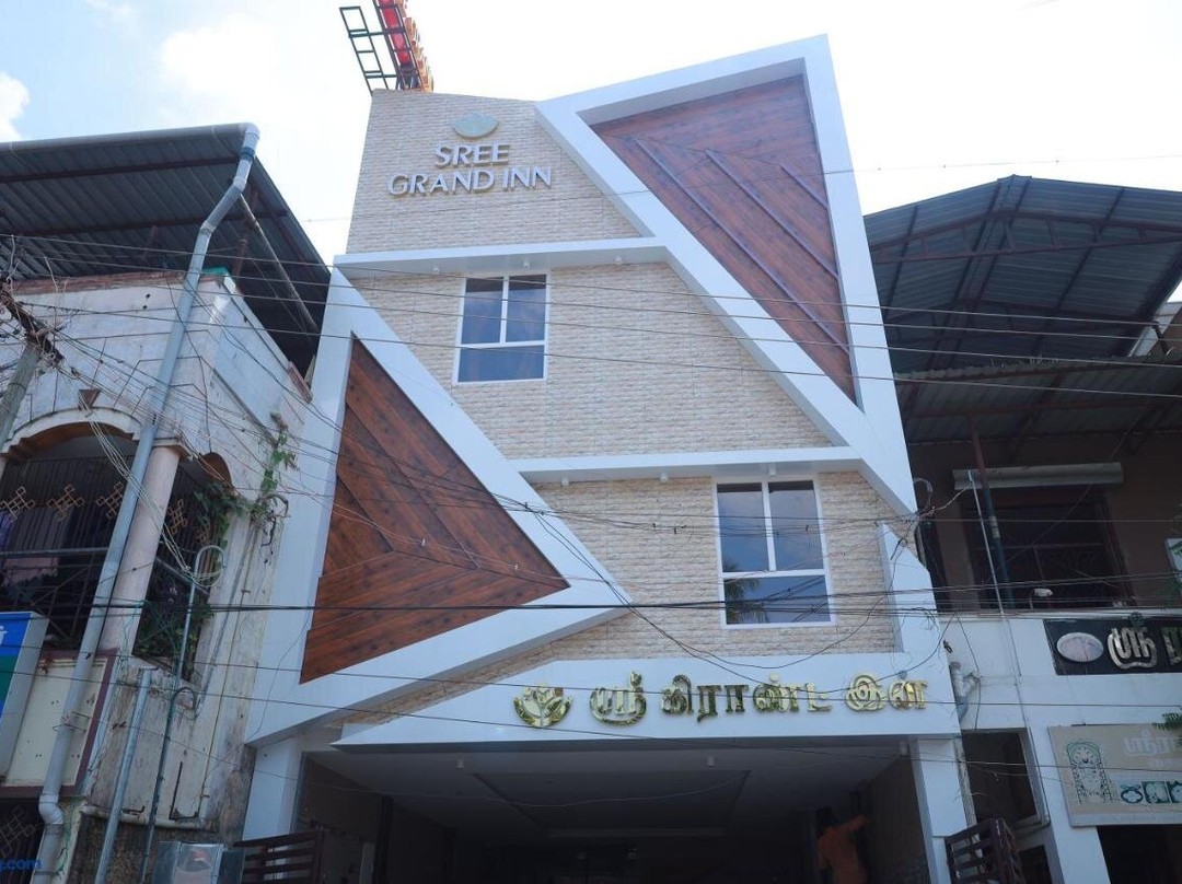 Sree Grand Inn
