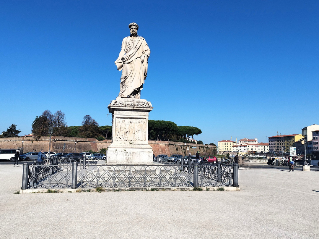 Piazza Della Repubblica-里窝那必去景点
