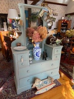 Evie's Downtown-Cornish必去景点