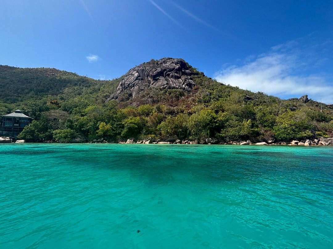 Geoli Charters-Anse la Blague必去景点