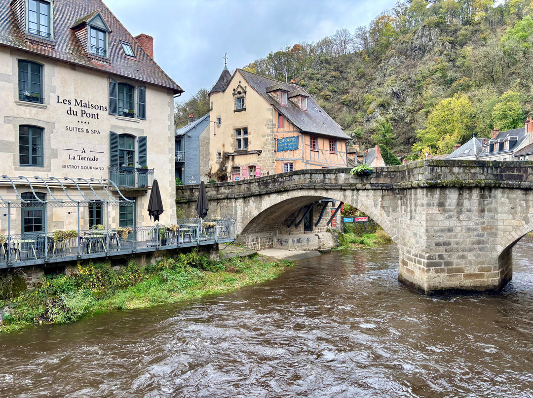 Pont de la Terrade-Aubusson必去景点