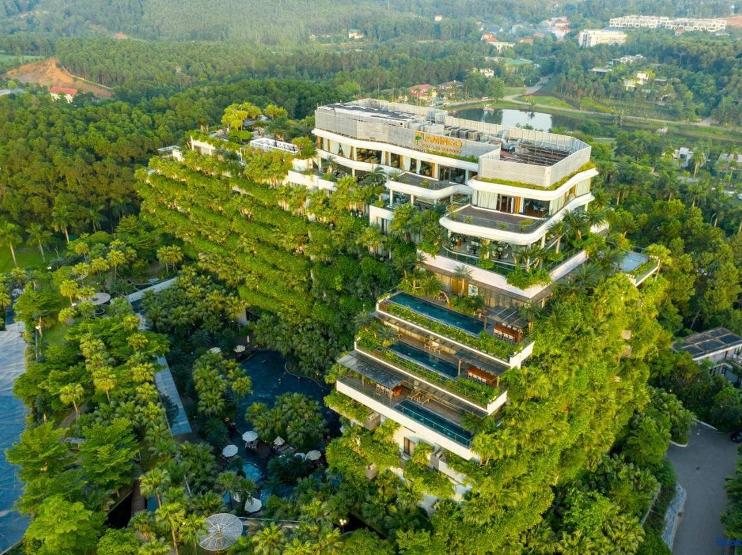 Wyndham Grand Flamingo Dai Lai Resort