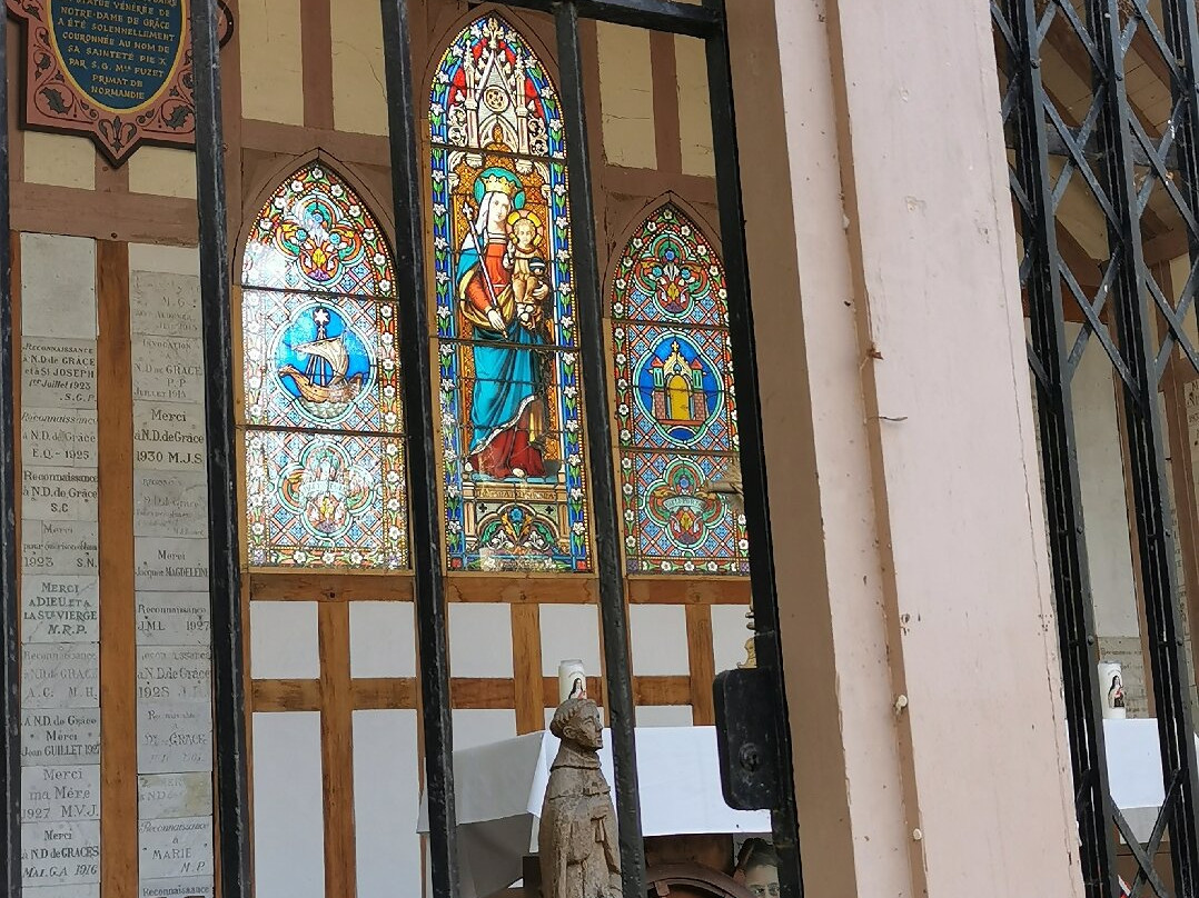 Chapelle Notre Dame de Grâce-翁弗勒尔必去景点