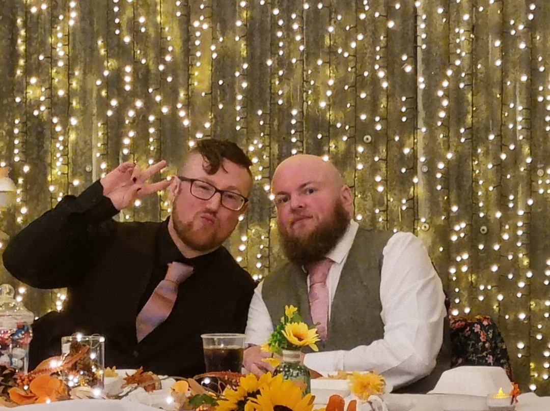 Bert's Barrow-Hillam必去景点